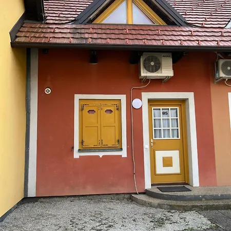 Hébergement de vacances Mirni Koticek *