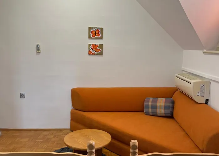 Mirni Koticek Catez ob Savi